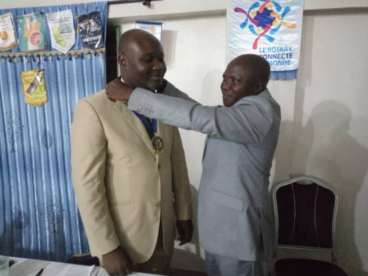NOUVELLE ANNEE ROTARIENNE A PARAKOU : Latifou Belco passe le témoin à Josias Martin