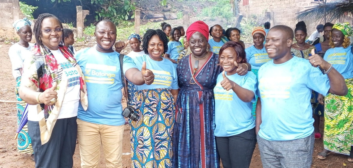 À TRAVERS UNE VISITE DE SES PROGRAMMES A SAVALOU : La D.e Codou Diaw de la Fondation Batonga salue le travail des mentors