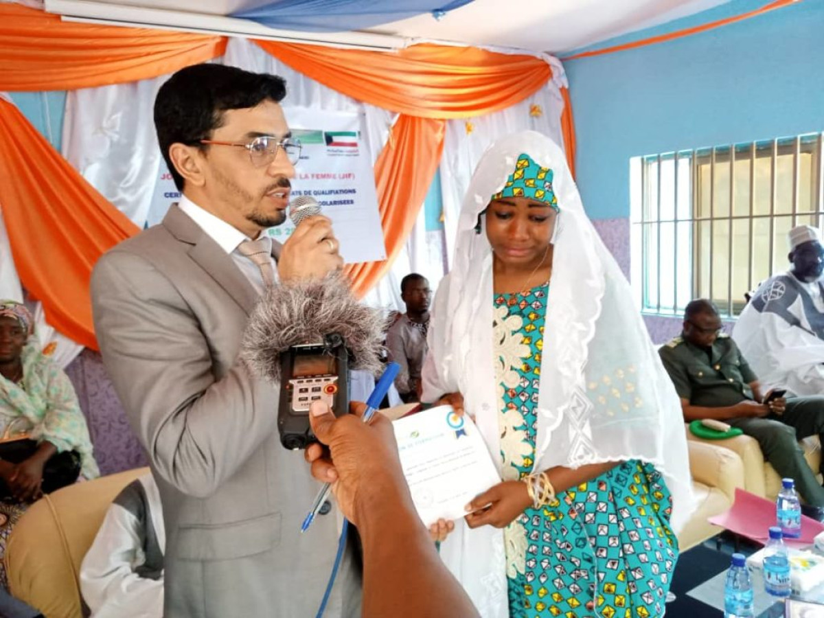 JOURNEE INTERNATIONALE DE LA FEMME A PARAKOU : Direct Aïd remet des Cqp et du matériel aux filles déscolarisées