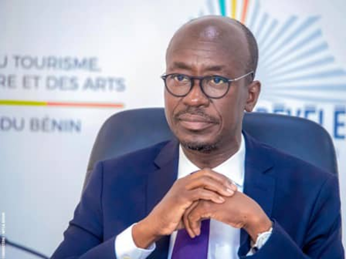 ABSENCE REMARQUEE DU MINISTRE DE LA CULTURE : «&#8230;Abimbola avait besoin de prendre un peu de repos», dixit Léandre Houngbédji