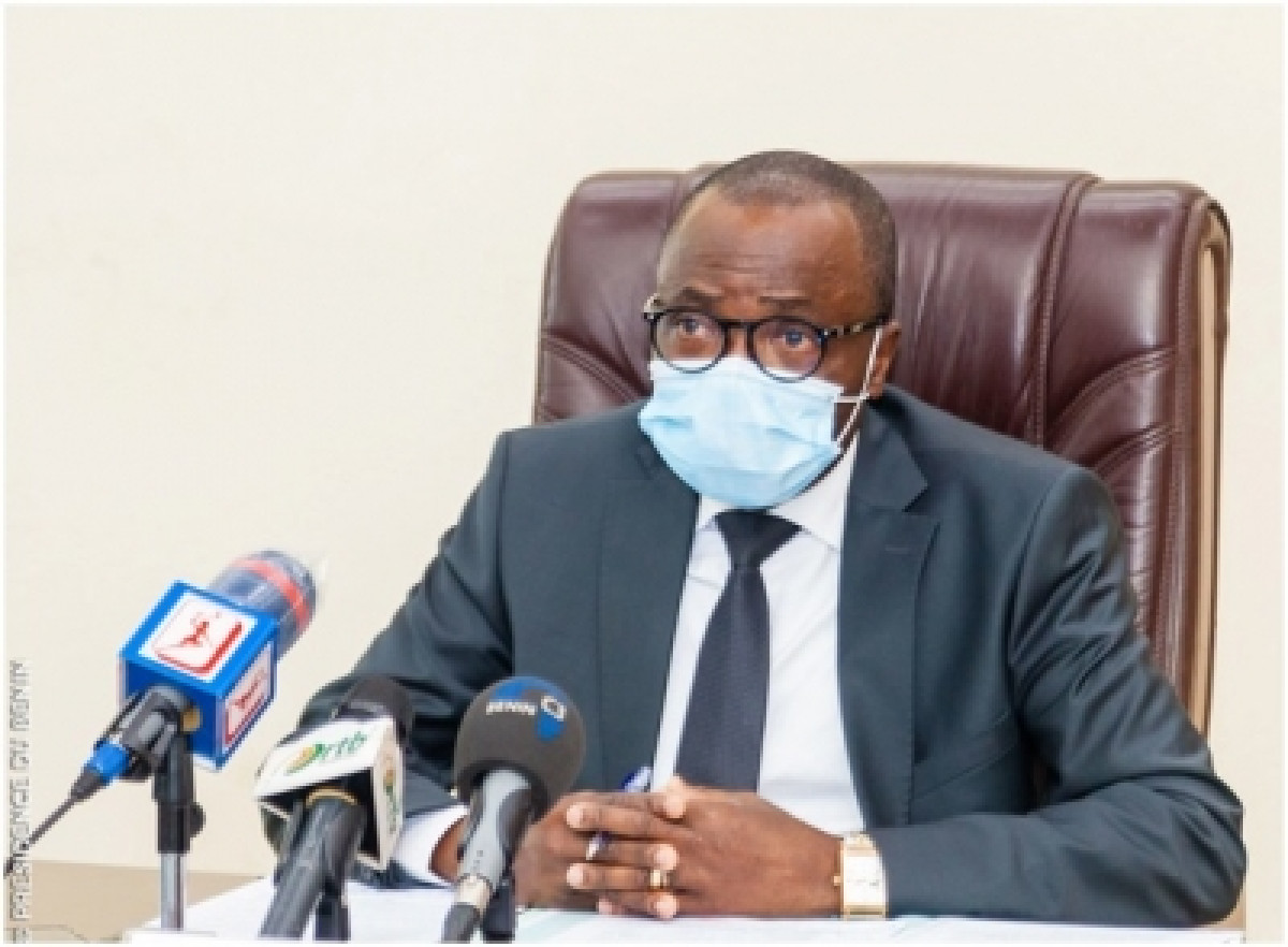ENSEIGNEMENT SECONDAIRE : Le ministre kakpo Mahougnon en guerre contre le châtiment corporel