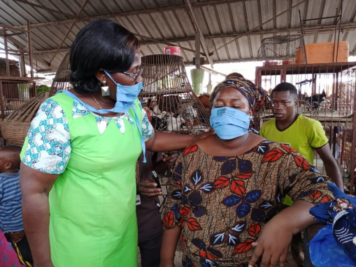 DISTRIBUTION DE CACHE-NEZ POUR CONTRER LE COVID-19 A PARAKOU : L’Ong Nouéssèwa accompagne le gouvernement Talon