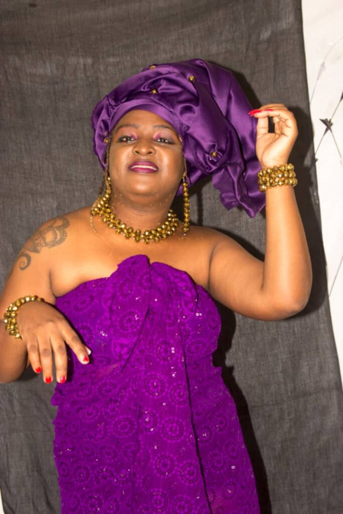 MUSIQUE/DECOUVERTE : Koudy Fagbémi, une artiste au parcours impressionnant