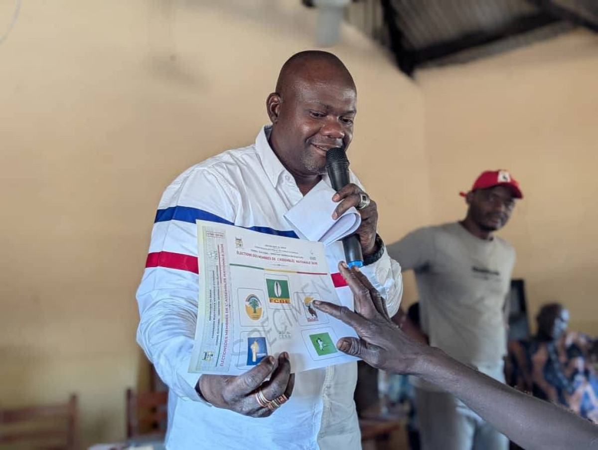 Campagne du parti les démocrates : le candidat Kamel Ouassagari reçoit le Oui des populations de Toucountouna