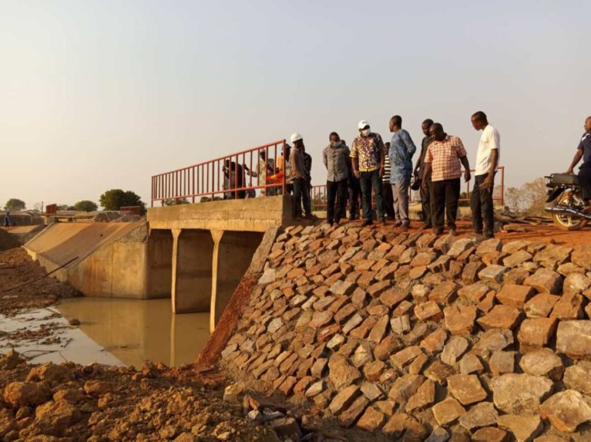 COMMUNE DE BANIKOARA : Le maire Sarako en visite sur plusieurs chantiers