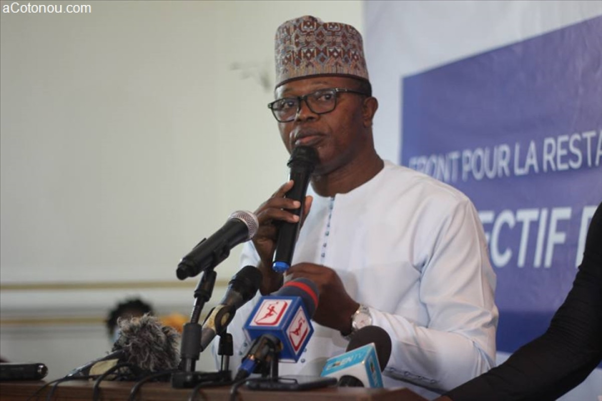 FORMATION POLITIQUE “LES DEMOCRATES” :  Houndété justifie l’élection de Yayi à la tête du parti 