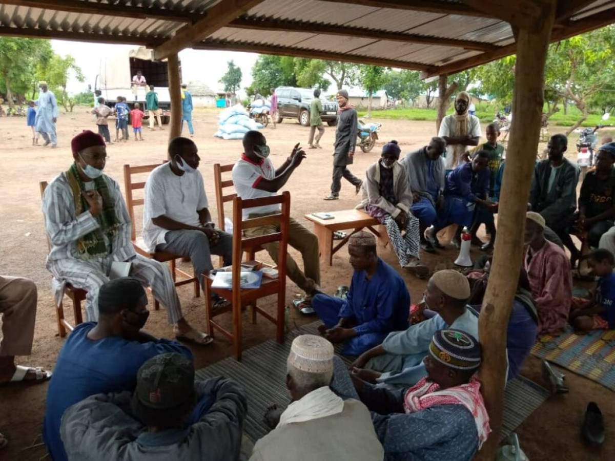 SEANCE DE TRAVAIL AVEC LES MEMBRES DES BUREAUX DE L&rsquo;APESS DANS L&rsquo;ATACORA : Dr Mama Sambo et son équipe à Natitingou,Tanguiéta, Cobly et Matéri
