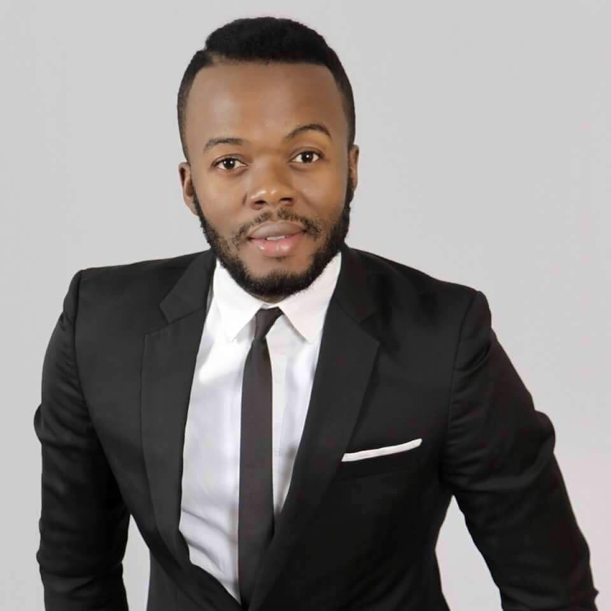 KÉROZÈNE DJ: Plus qu&rsquo;un chanteur&#8230;