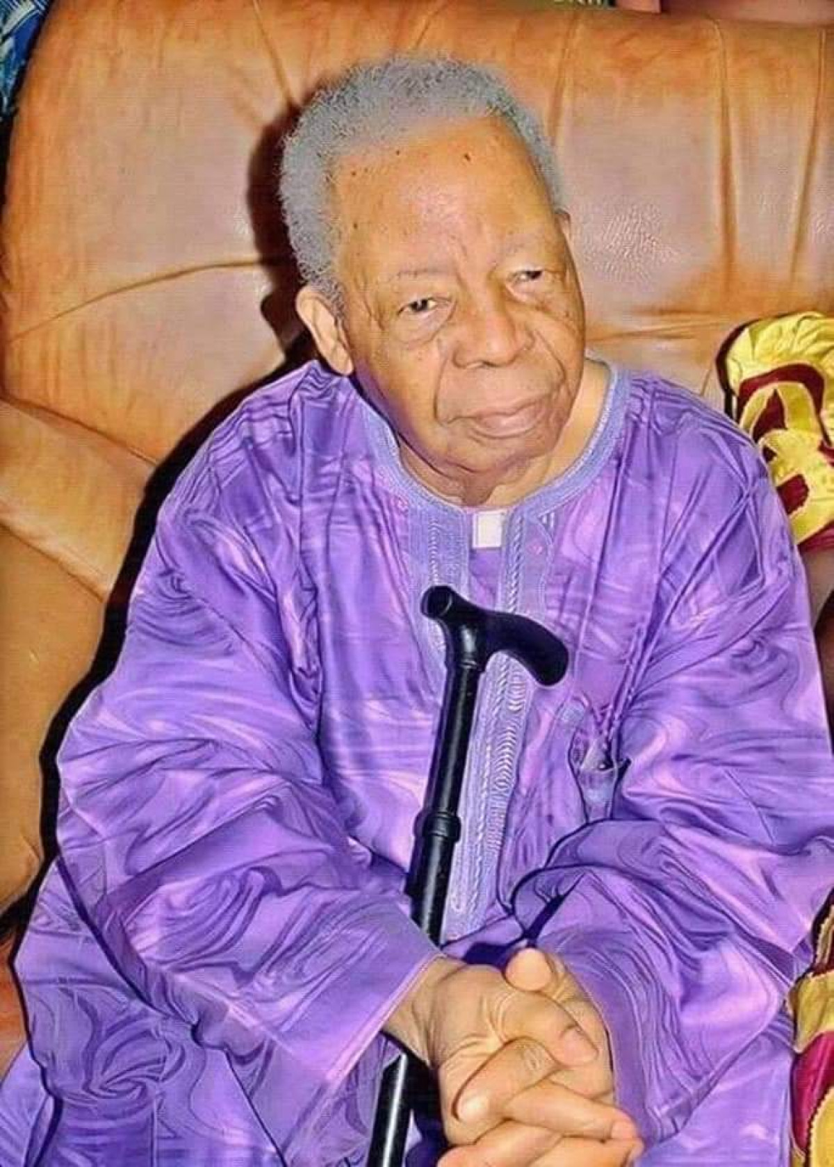 DEUIL DANS L’UNIVERS DE LA LITTÉRATURE AFRICAINE : Une bibliothèque s’est encore brûlée