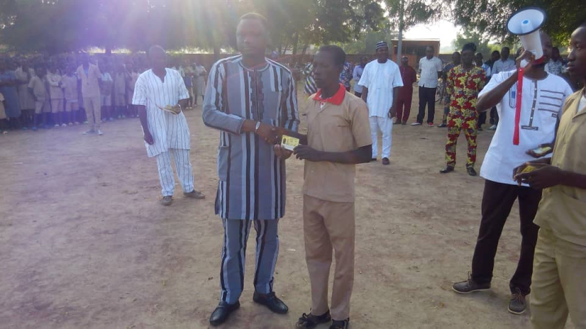 EDUCATION À BANIKOARA  : Bio Sarako Tamou au secours des candidats au Bac