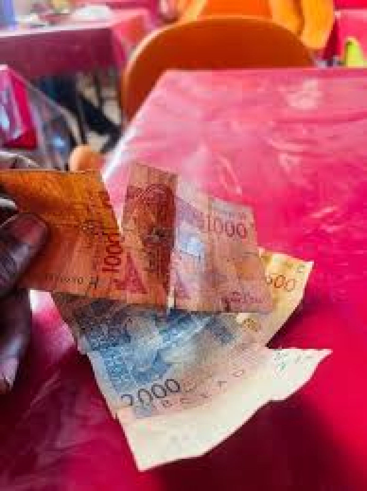 BÉNIN/INTERDICTION DU REJET DES PIÈCES LISSES ET BILLETS DÉCHIRÉS : Le ministre Wadagni a parlé. Et après ?