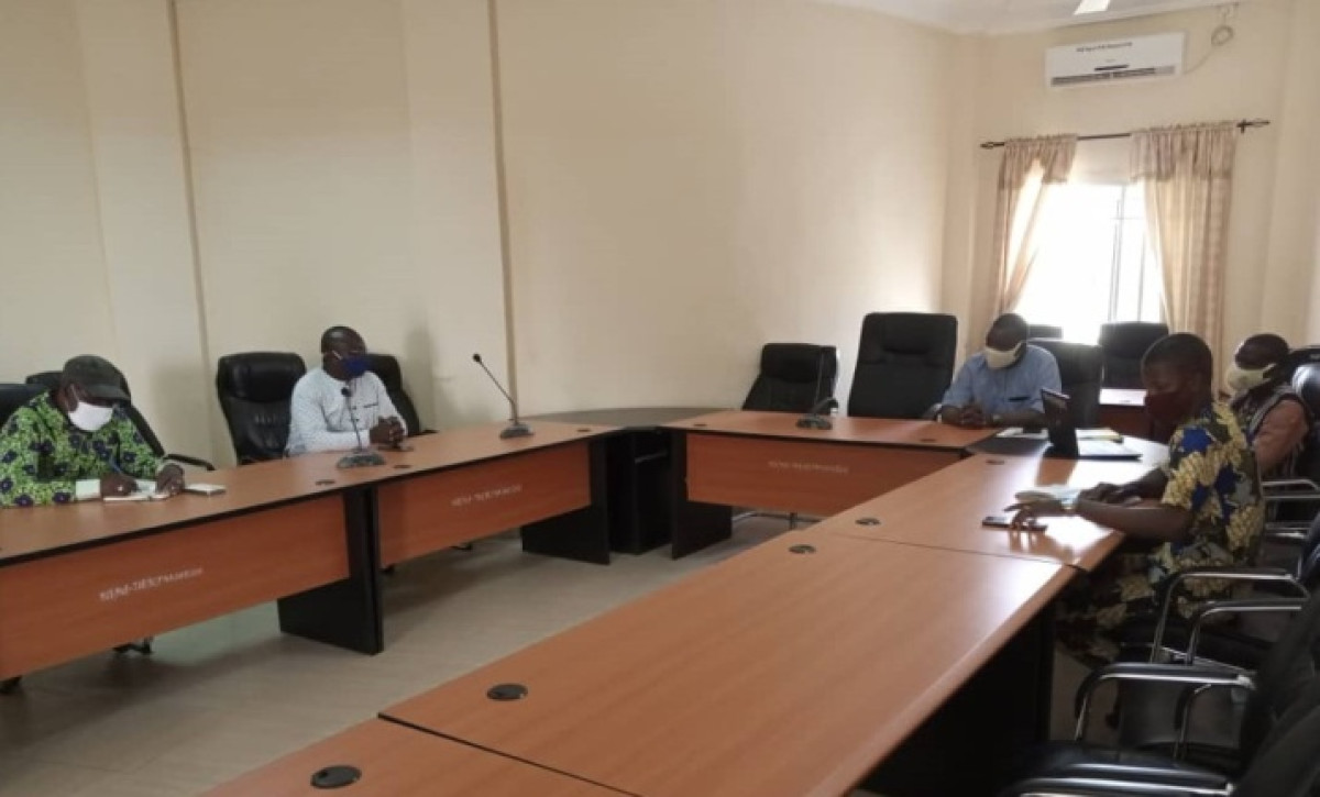 AUTONOMISATION DES JEUNES A BANIKOARA : L&rsquo;Ong TechnoServe apporte son appui au maire Sarako Tamou