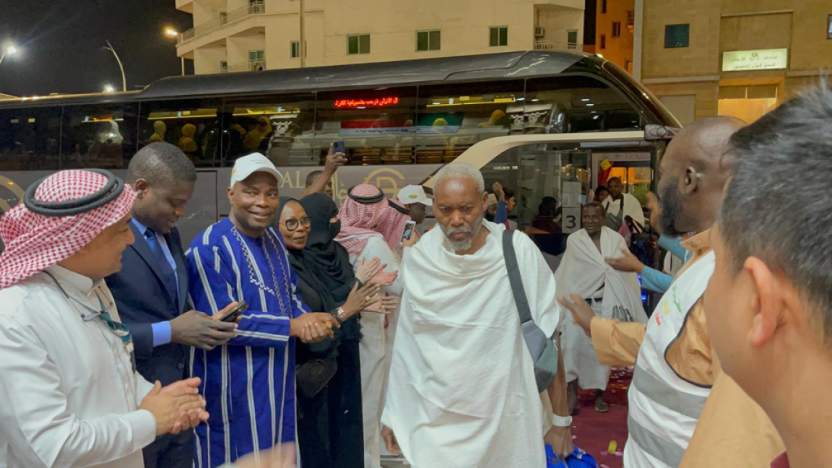 ARABIE SAOUDITE : L&rsquo;ambassadeur Bagoudou accueille le 1er groupe de pèlerins béninois