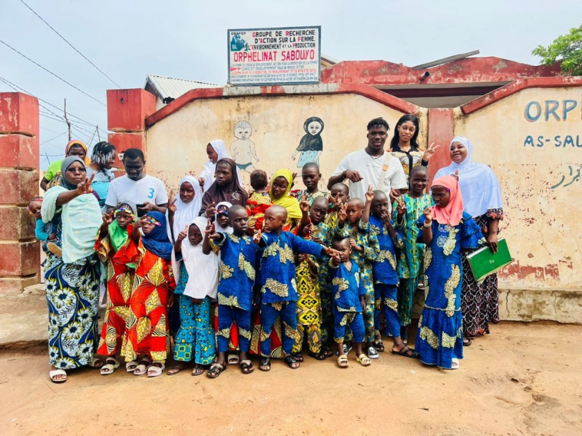À L’OCCASION DE SON ANNIVERSAIRE : Axel Merryl fait des dons de vivres à deux orphelinats de Parakou