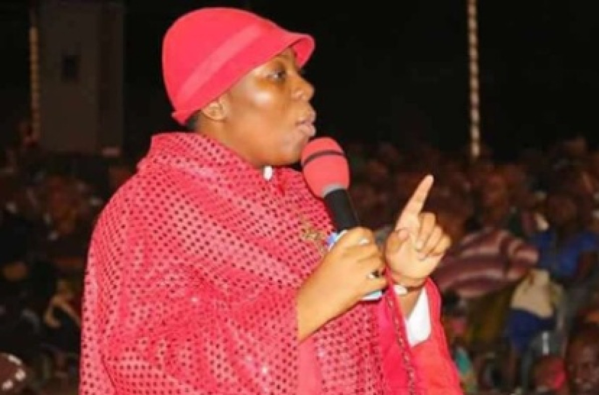 BÉNIN : Fâchée, Parfaite de Banamè renvoie définitivement ses fidèles désobéissants