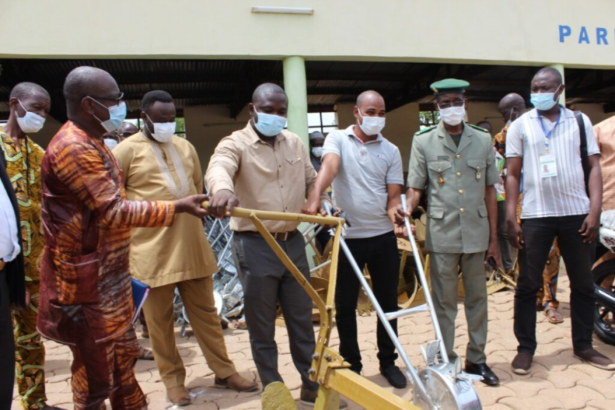BANIKOARA/MISE EN ŒUVRE DU PROJET D&rsquo;ADAPTATION BASEE SUR LES ECOSYSTEMES (PABE) : Les bénéficiaires dotés d’équipements