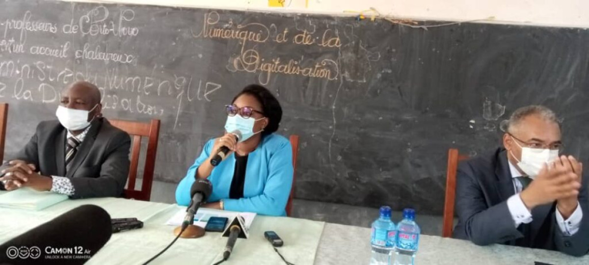 MISE EN SERVICE DU RÉSEAU BÉNINOIS D&rsquo;ÉDUCATION ET DE RECHERCHE : Aurélie Adam Soulé Zoumarou soulage les étudiants de Porto-Novo et de Dangbo