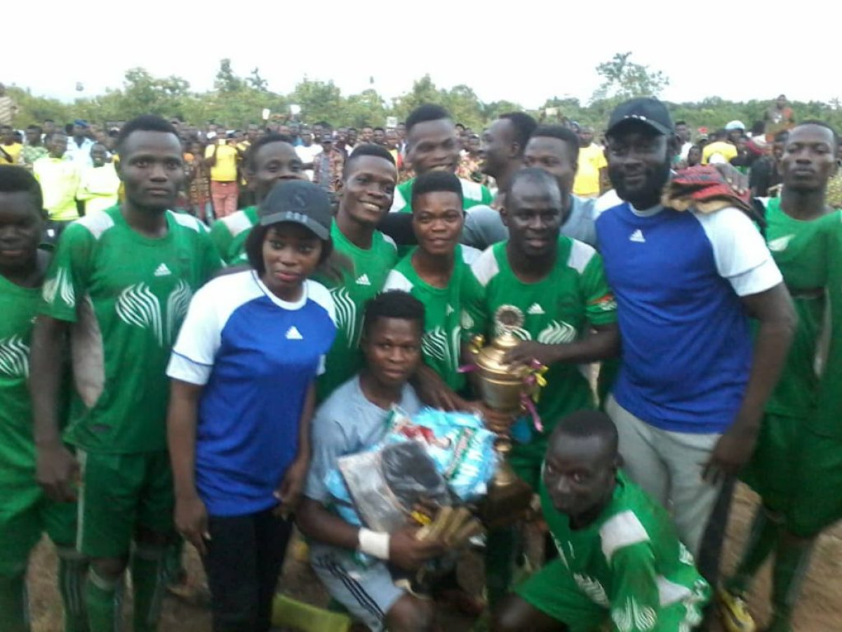 PREMIÈRE EDITION DU TOURNOI SALOUFOU SOUBÉROU : Agounna Fc sacré champion .Pari gagné pour Saloufou SOUBÉROU et son staff