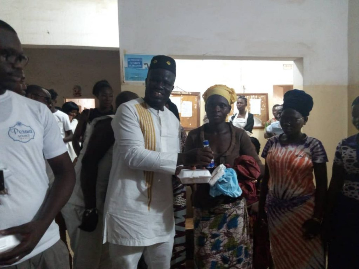 DON A LA PÉDIATRIE DU CHUD BORGOU/ALIBORI : Les festivaliers de Kofa sement la joie dans les cœurs des patients