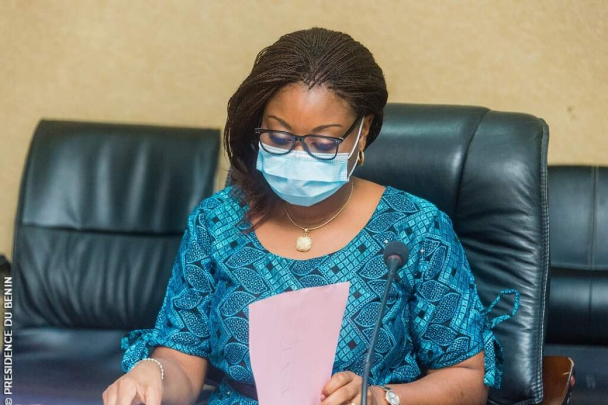 TELEVISION NUMERIQUE TERRESTRE AU BENIN : Aurélie Adam Soule chez Moretti