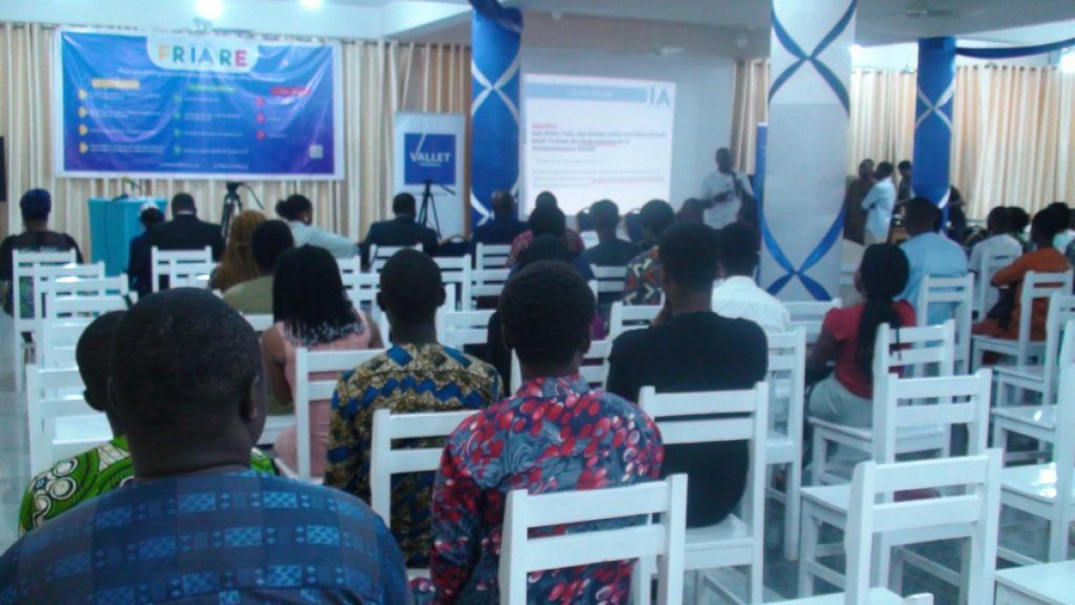 POUR UNE INTELLIGENCE ARTIFICIELLE RESPONSABLE ET EFFICIENTE : Des experts réfléchissent sur des idées novatrices