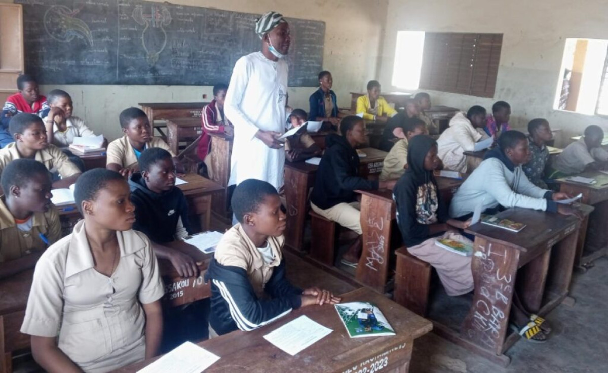 Td sur les matières scientifiques au profit des élèves filles de Kandi: la région Grand Est de France œuvre pour l&rsquo;amélioration des résultats scolaires  