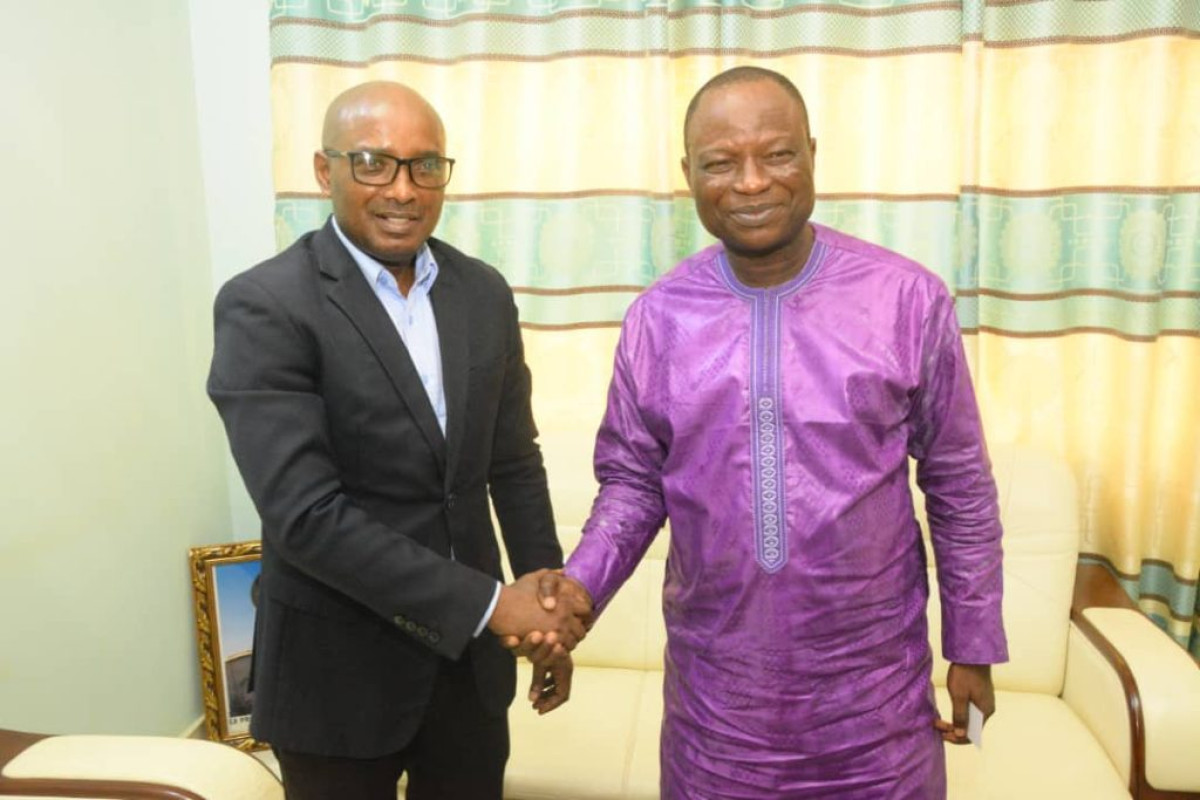 APRÈS SA TOURNÉE DANS LE DÉPARTEMENT DU MONO : Le Dg Anip prend contact avec ses agents du Zou et des collines