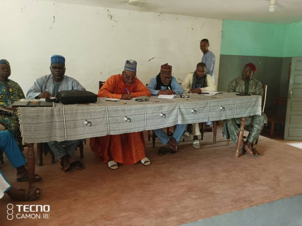 DERNIERS CONFLITS ENTRE AGRICULTEURS ET ÉLEVEURS À SAVÈ, BANTÈ ET DASSA : Alfa Tidjani Aboubakar et les élus de l&rsquo;Anoper-Benin au contact des sinistrés  . Le vivre ensemble à travers la sédentarisation prêché