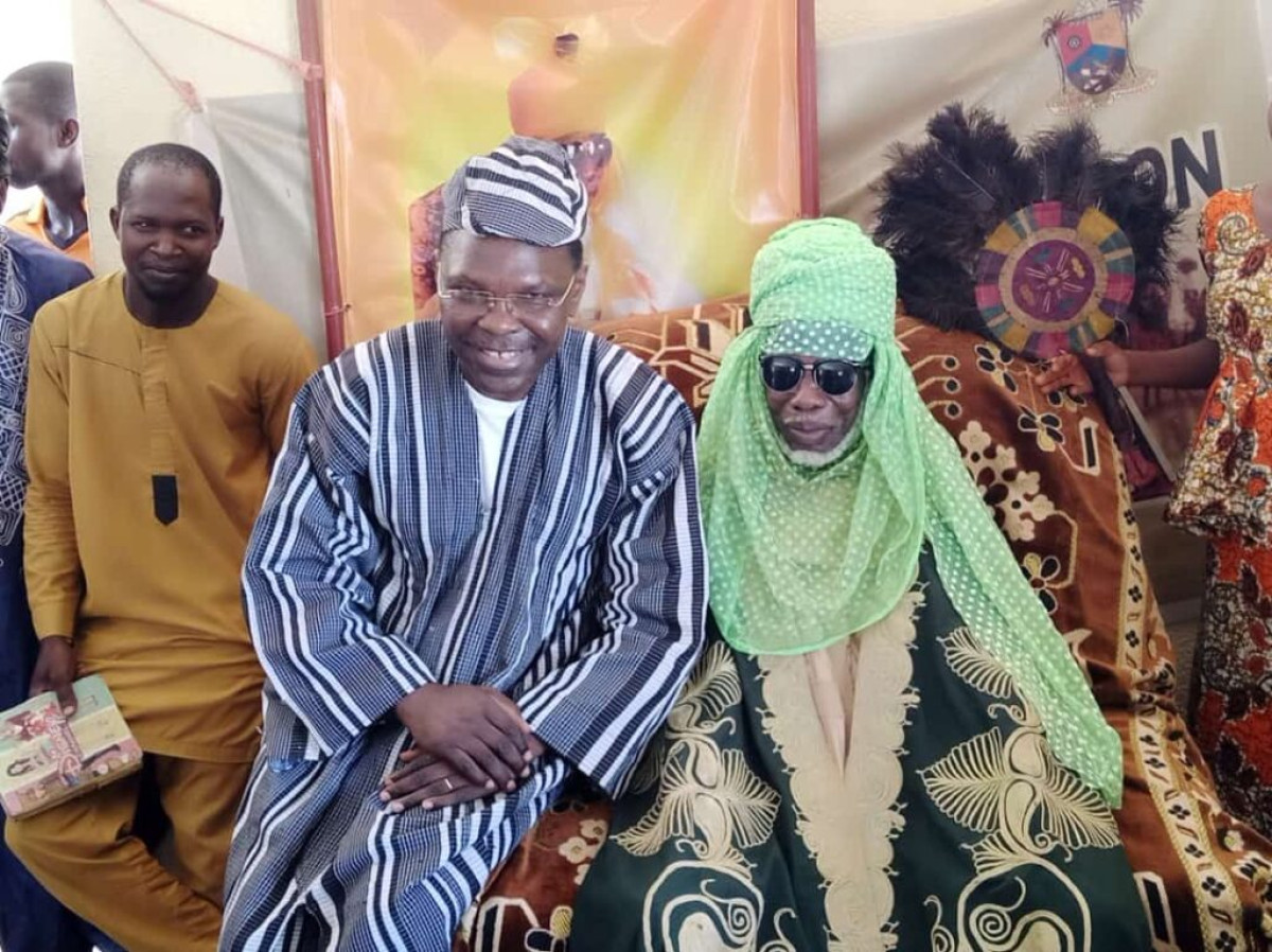 COUR IMPÉRIALE DE NIKKI   :  Djogbénou de l&rsquo;Up le Renouveau chez l&#8217;empereur Séro Torou Touko Sari