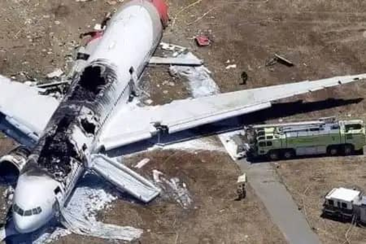 CRASH DU BOING 737 D’ ÉTHIOPIAN AIRLINES : 157 personnes perdent la vie