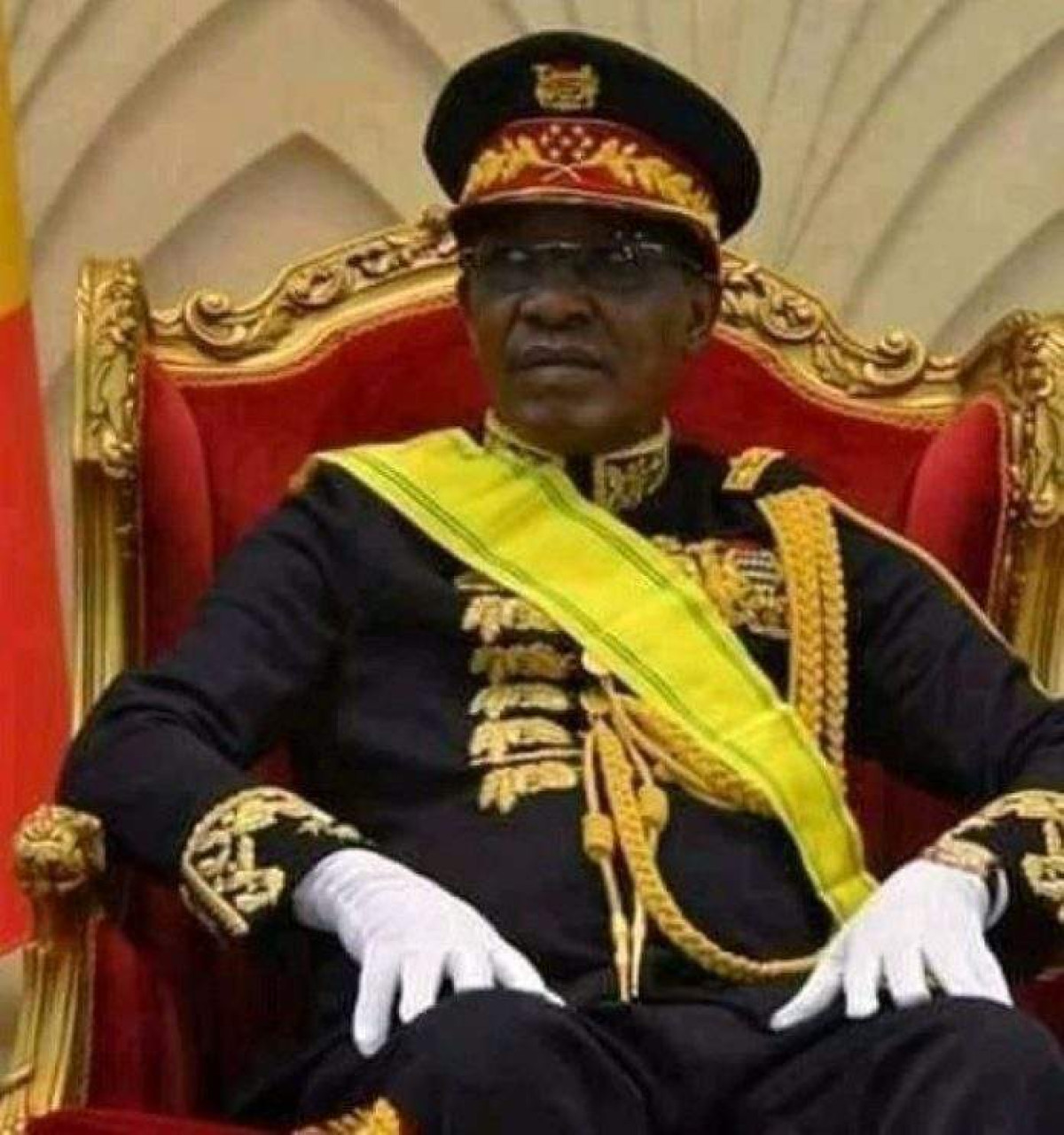 DÉCÈS DU PRÉSIDENT TCHADIEN IDRIS DÉBY CE JOUR :  Son fils Mahamat Déby prend les commandes