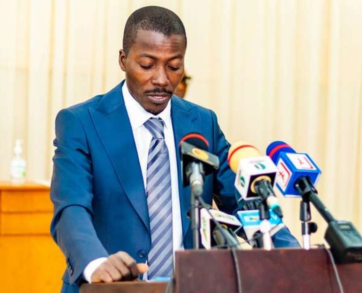 HAUSSE DES PRIX DES PRODUITS PÉTROLIERS AU BÉNIN : Le gouvernement accuse la guerre en Ukraine