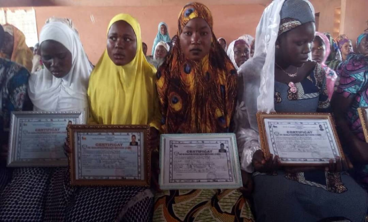 CEREMONIES TRADITIONNELLES DE REMISE DE DIPLOME :  Une pratique têtue qui défie les dispositions légales