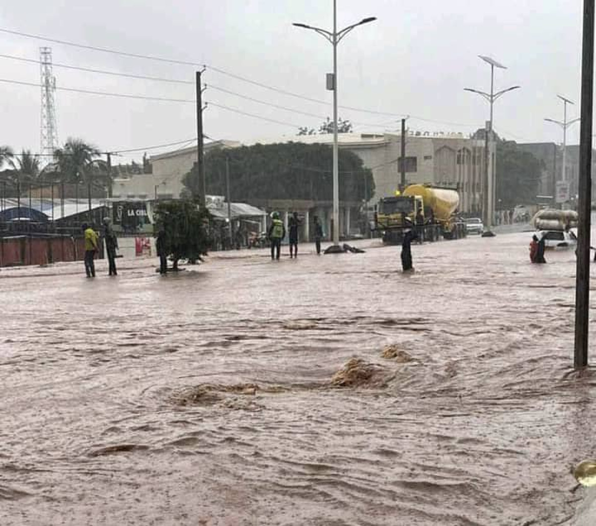 GROSSE PLUIE À PARAKOU :  Des inondations et d&rsquo;importants dégâts enregistrés 