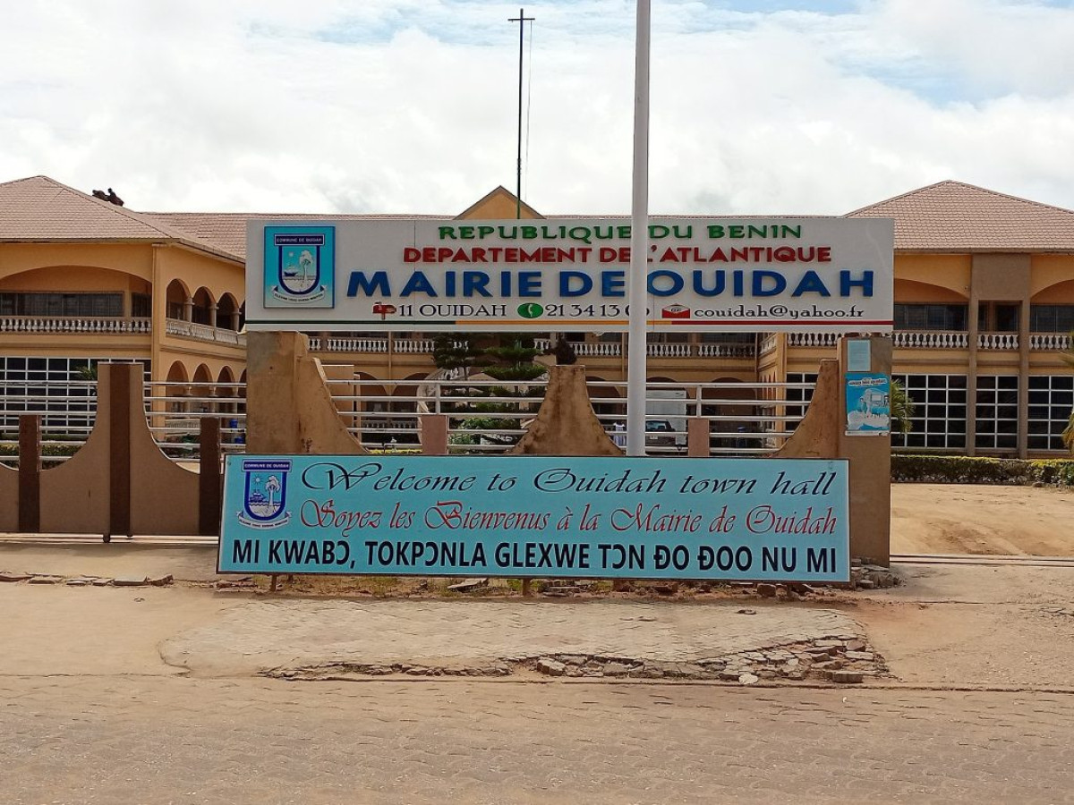MAIRIE DE OUIDAH : Le S.e suspendu de ses fonctions jusqu’à nouvel ordre