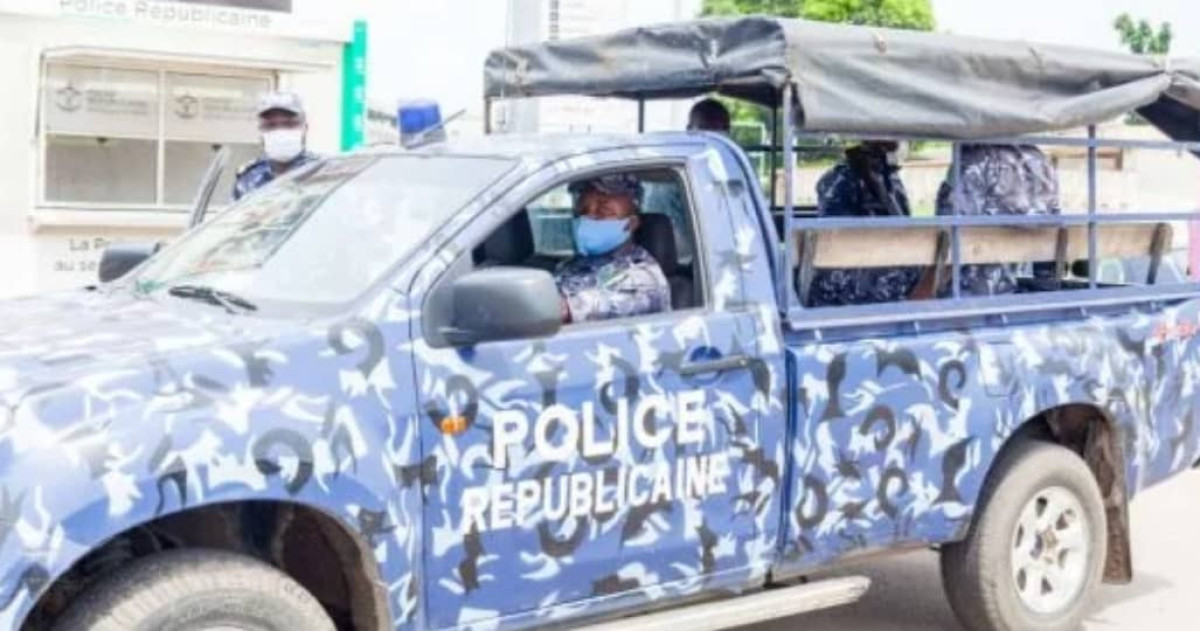 Parakou/proxénétisme et lutte contre la prolifération des ghettos : des armes blanches et motos saisies, 17 individus interpellés