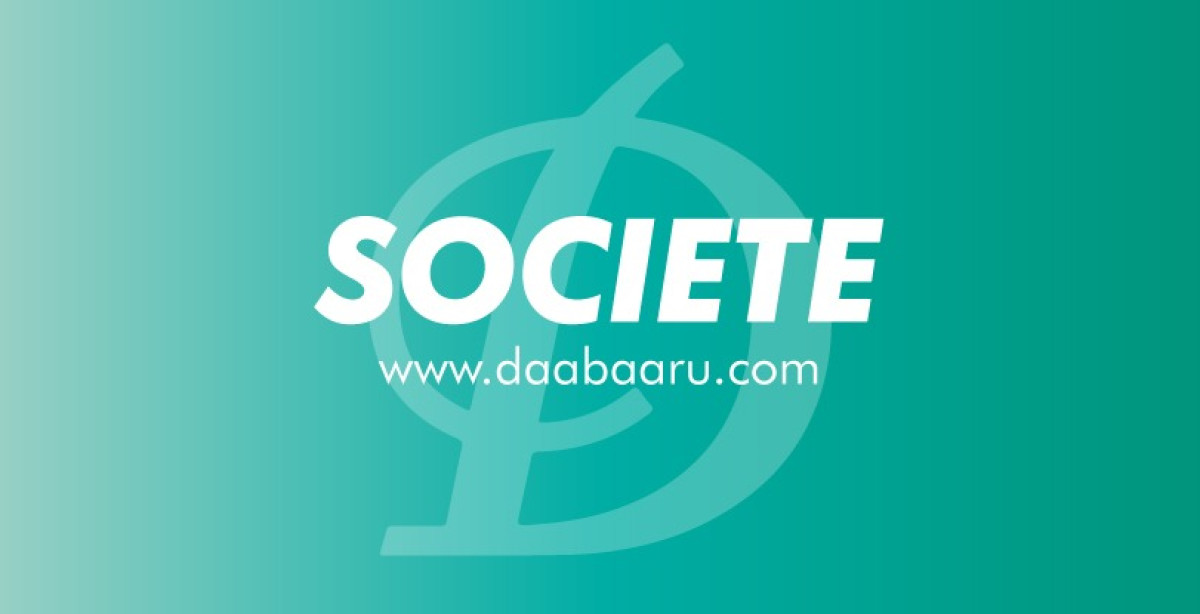 ZAMBIE/POUR AVOIR COUCHÉ AVEC PLUS DE 200 CLIENTS DE SA BANQUE, Une jeune banquière perd son poste