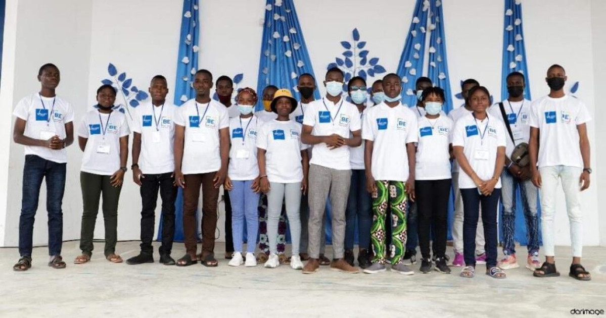 GRACE À L’ECOLE D’ETE INITIEE PAR LA FONDATION VALLET ET MISE EN ŒUVRE PAR L’ONG BENIN EXCELLENCE : L’intelligence artificielle devient une réalité au Bénin . 120 jeunes béninois formés