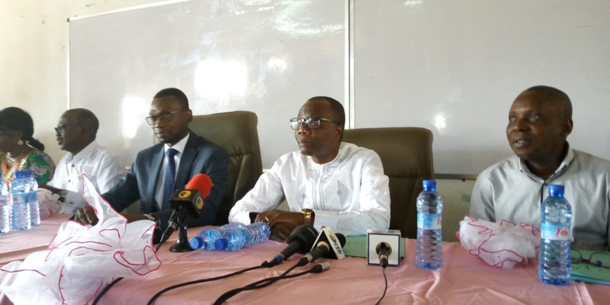 ECOLE DE FORMATION MEDICO SOCIALE DE PARAKOU : Kakpo et Hounkpatin délivrent enfin les élèves aides-soignants