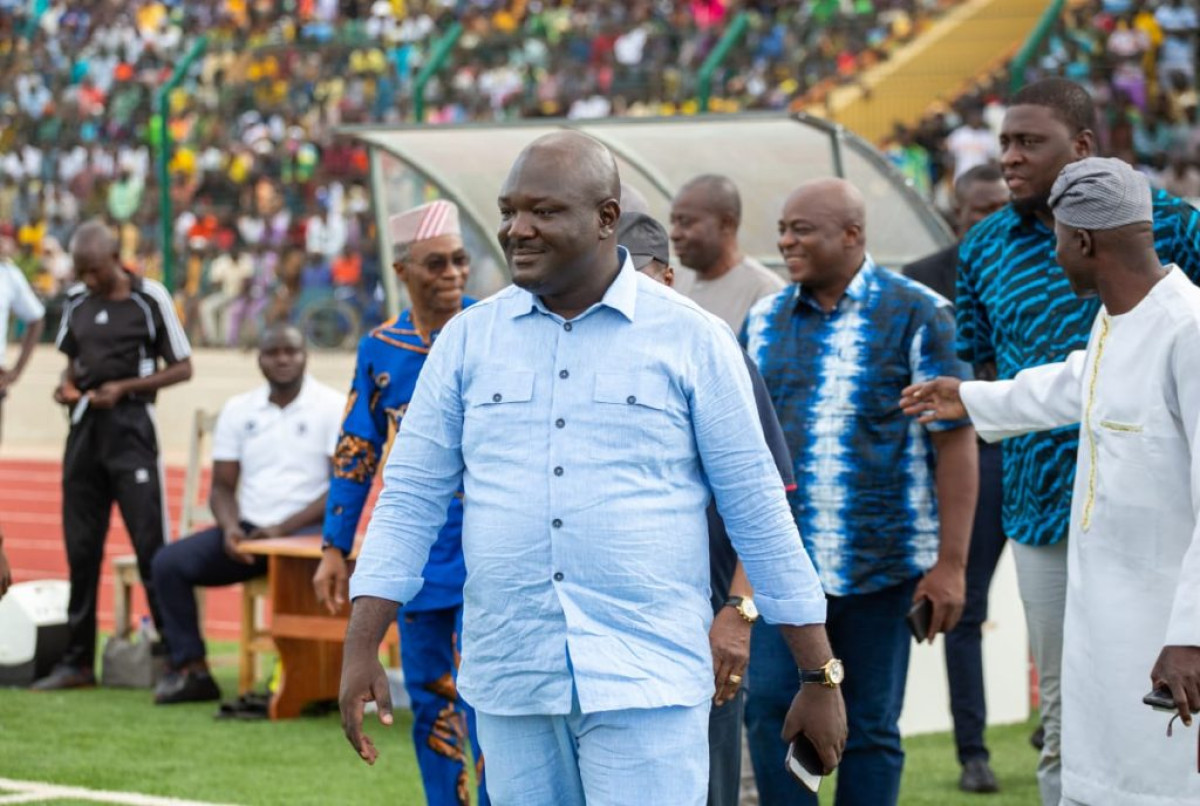 1ERE ÉDITION DU TOURNOI BARUTEM CHALLENGE CUP :  Coup d&rsquo;essai, coup de maître pour Dr Ilyass Sina  . Les populations témoignent leur gratitude