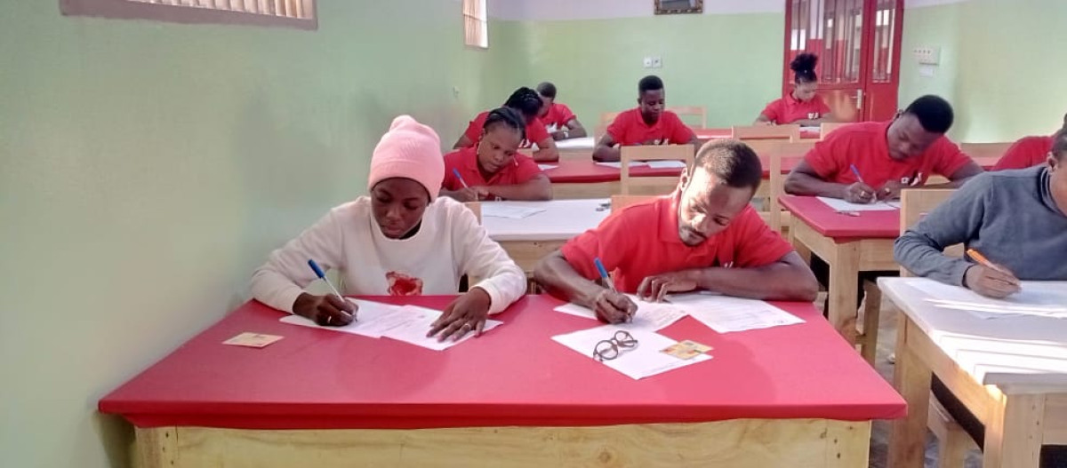 APRÈS UN MOIS DE COURS EN TRONC COMMUN,  Les étudiants du Cfoman-Daabaaru évalués