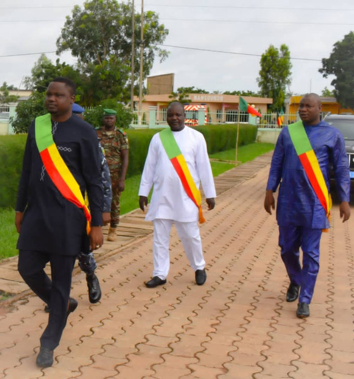 CÉLÉBRATION DE LA FÊTE DE L’INDÉPENDANCE À BANIKOARA : Le maire Sarako Tamou et son conseil sacrifient à la tradition