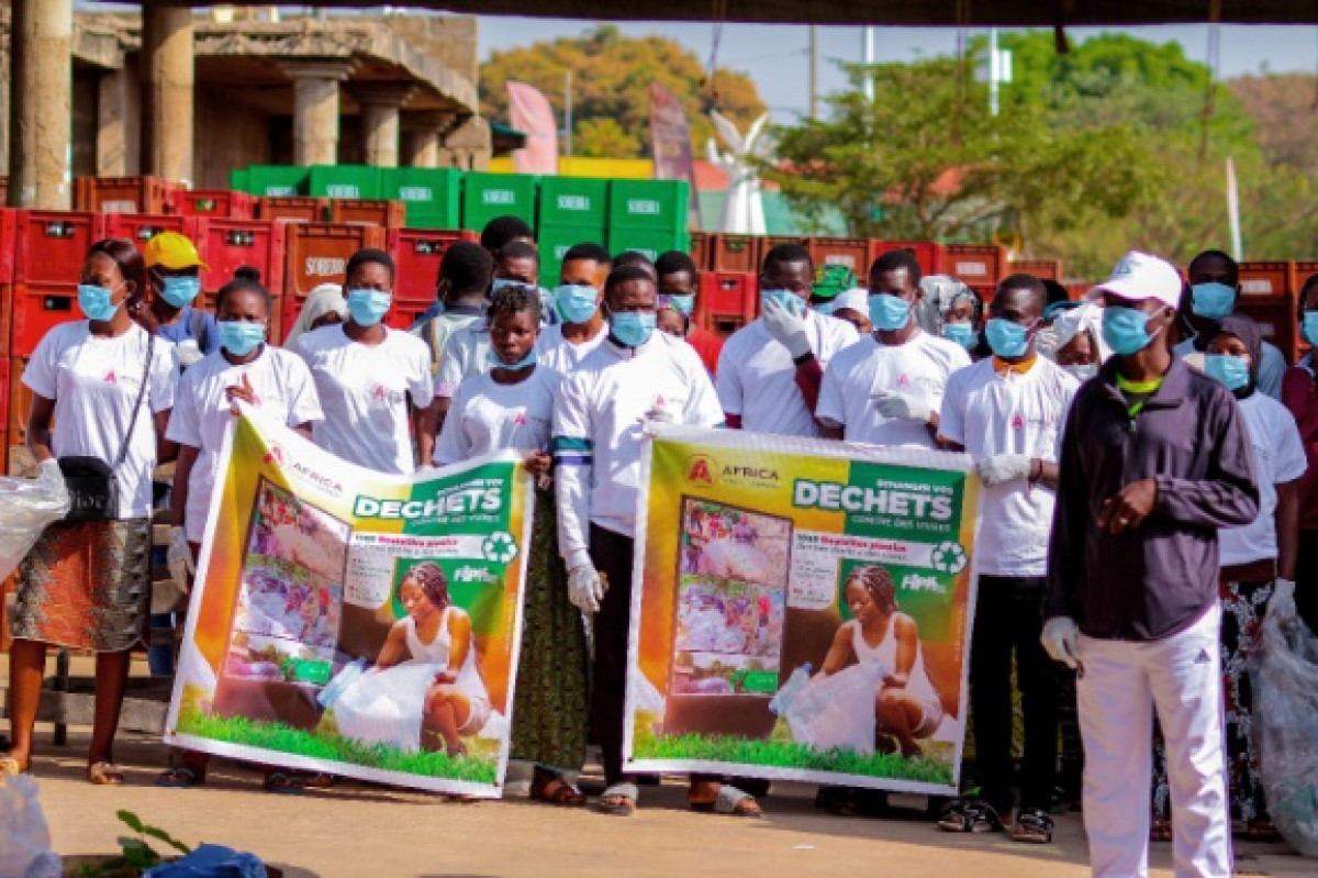 RECYCLAGE DES DÉCHETS PLASTIQUES À PARAKOU : Afg Group œuvre pour un environnement sain