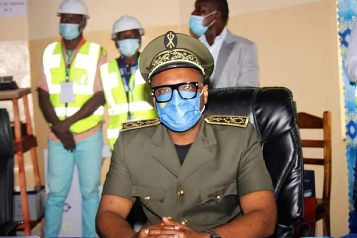 LIBERATION DES ESPACES PUBLICS A COTONOU : Le préfet Orounla invite les commissaires de police à veiller au grain . L’opération a démarré