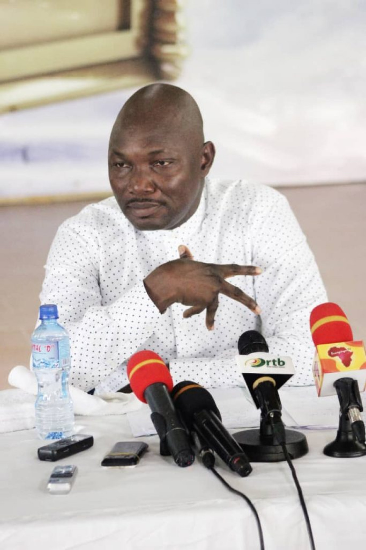SITUATION SOCIOPOLITIQUE NATIONALE : Le Prophète Ithiel Dossou et les siens prient pour la paix au Bénin