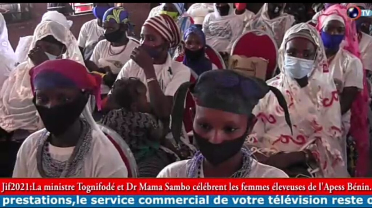 JIF 2021: La ministre Tognifodé et Dr Mama Sambo célèbrent les femmes éleveuses de l’Apess Bénin