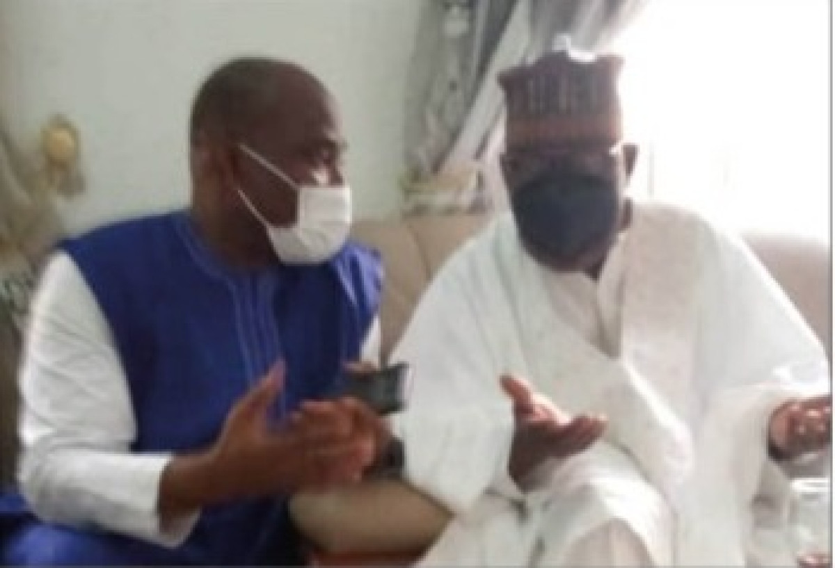 RECONCILIATION ENTRE LES FILS ET FILLES DE TCHAOUROU : Boni Yayi et Adam Bagoudou font un grand pas