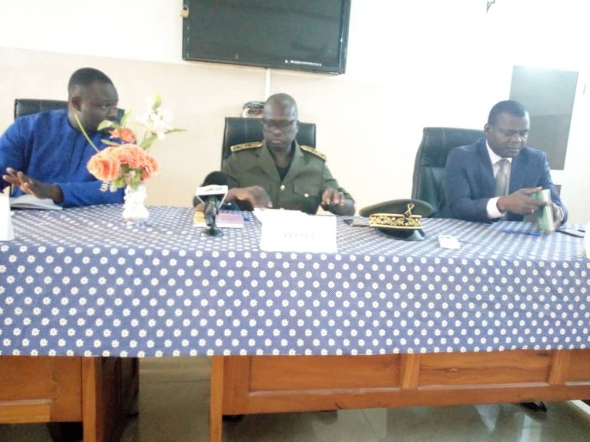 1ERE SESSION DU CDCC ALIBORI : Le préfet Mohamadou Moussa appelle à la paix