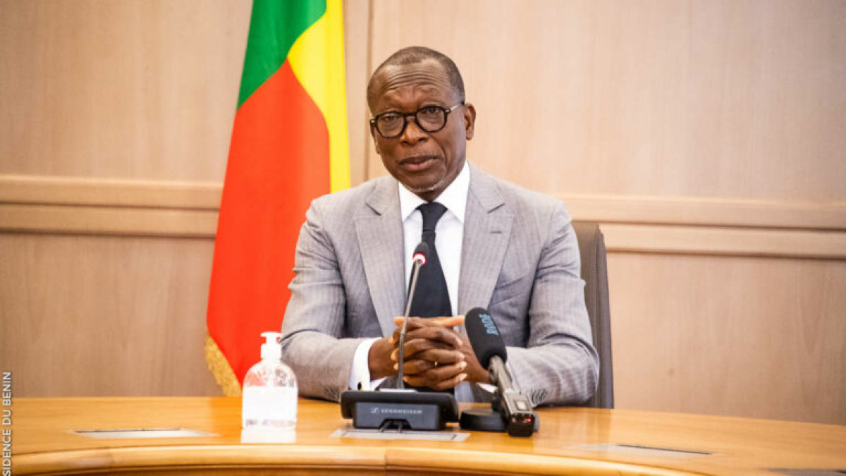 BÉNIN/PATRICE TALON A PROPOS DES STADES MAL ENTRETENUS : « Si moi je vois encore un jour, un stade tenu par les mairies avec de l’herbe, vous serez sanctionnés »