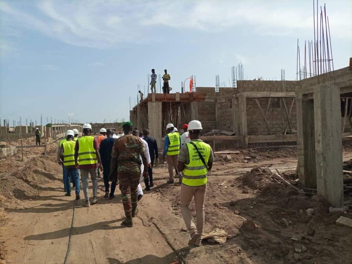 CONSTRUCTION DE L&rsquo;HÔPITAL DE ZONE DE TCHAOUROU : Le gouvernement ordonne l&rsquo;achèvement des travaux